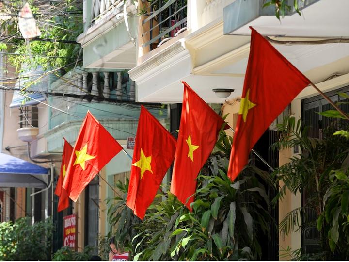 Hotspot Matrix: Biến Thu Hòa (Mẹ bé Bắp) đã quên thành cơ hội marketing đột phá