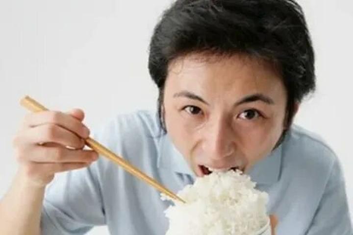 Vượt Lên Số Phận: Câu Chuyện Cảm Hứng Của Chàng Trai Khuyết Tật Và Hotspot Matrix